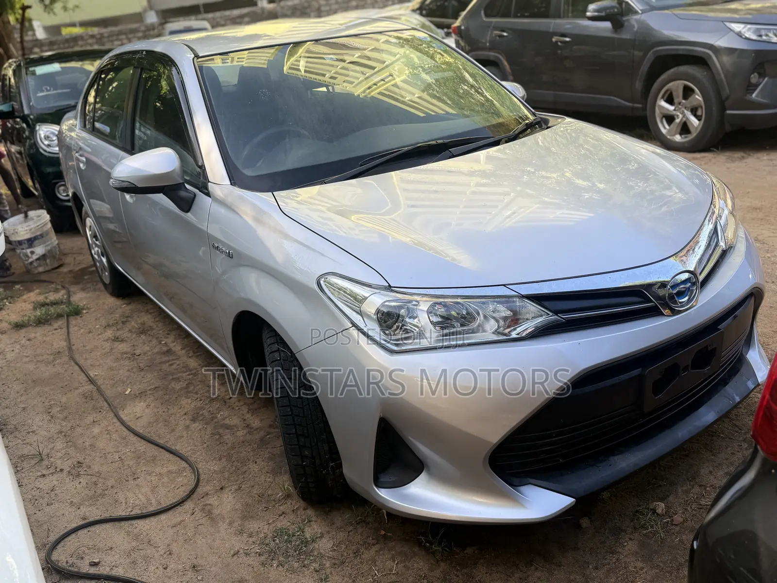 Toyota Axio 1.5 Hybrid G 2WD 2018 Silver