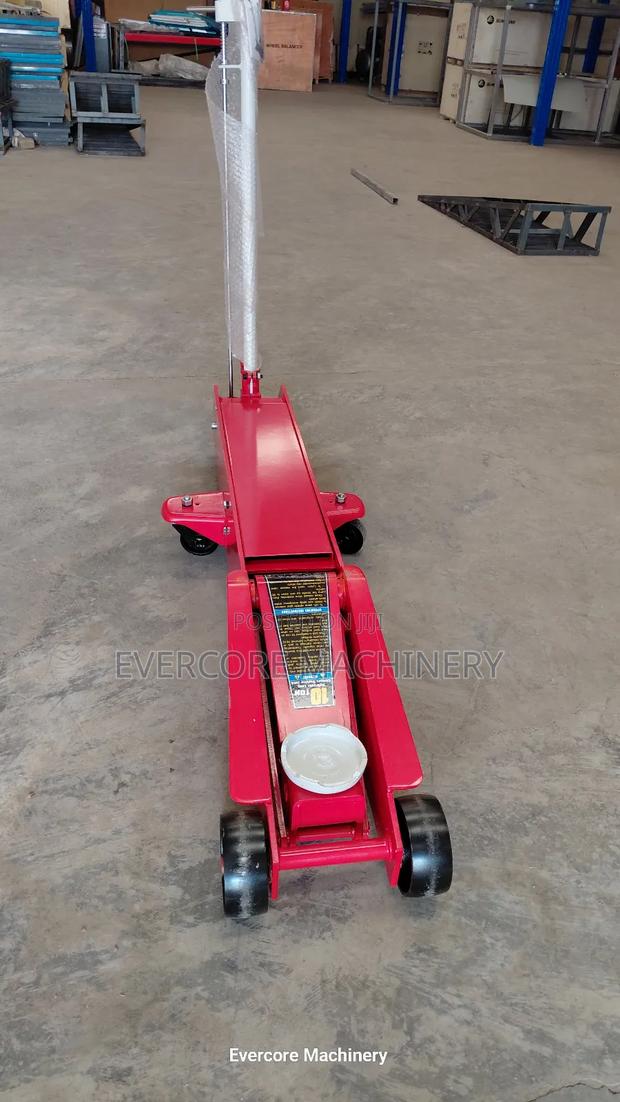 Ccommercial 10tonne Hydraulic Trolley Jack Machine. - thumbnail 2