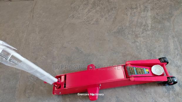 Ccommercial 10tonne Hydraulic Trolley Jack Machine. - thumbnail 3