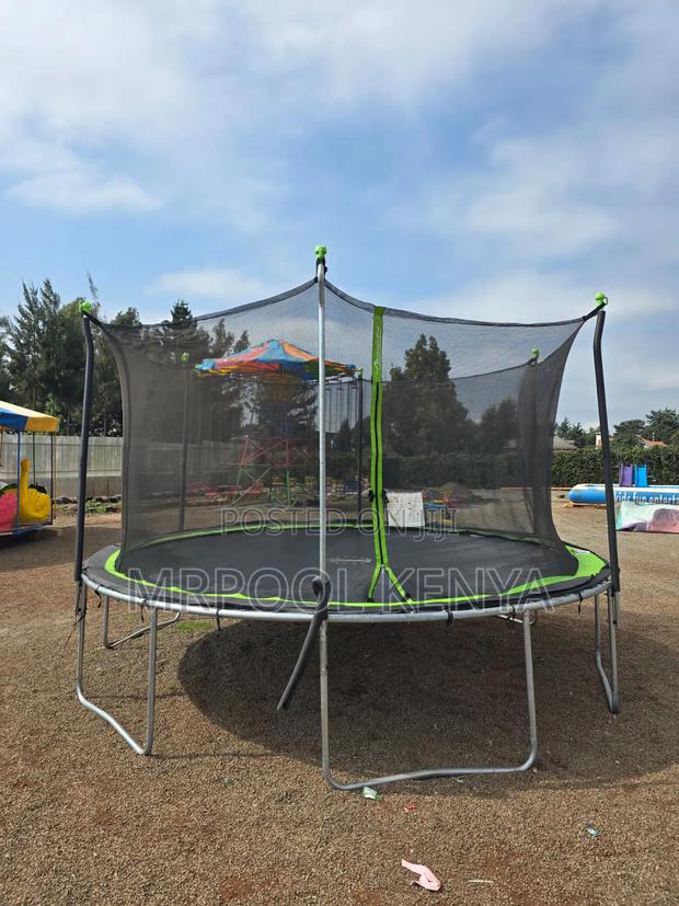 Trampoline 12 Feet