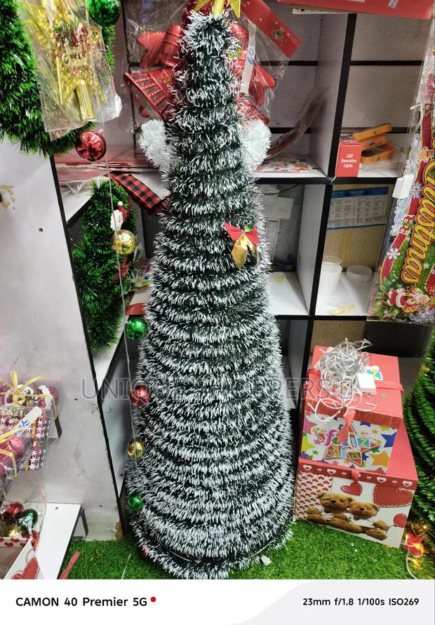 Compresable Chrismass Tree 5ft - main view