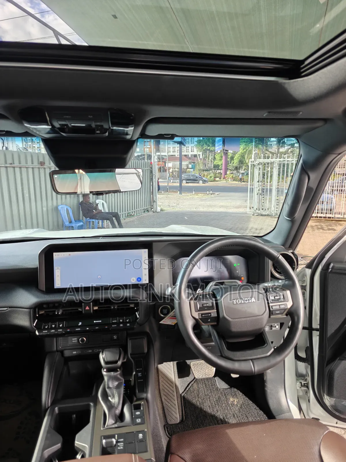 Toyota Land Cruiser Prado 2.7 2024 White