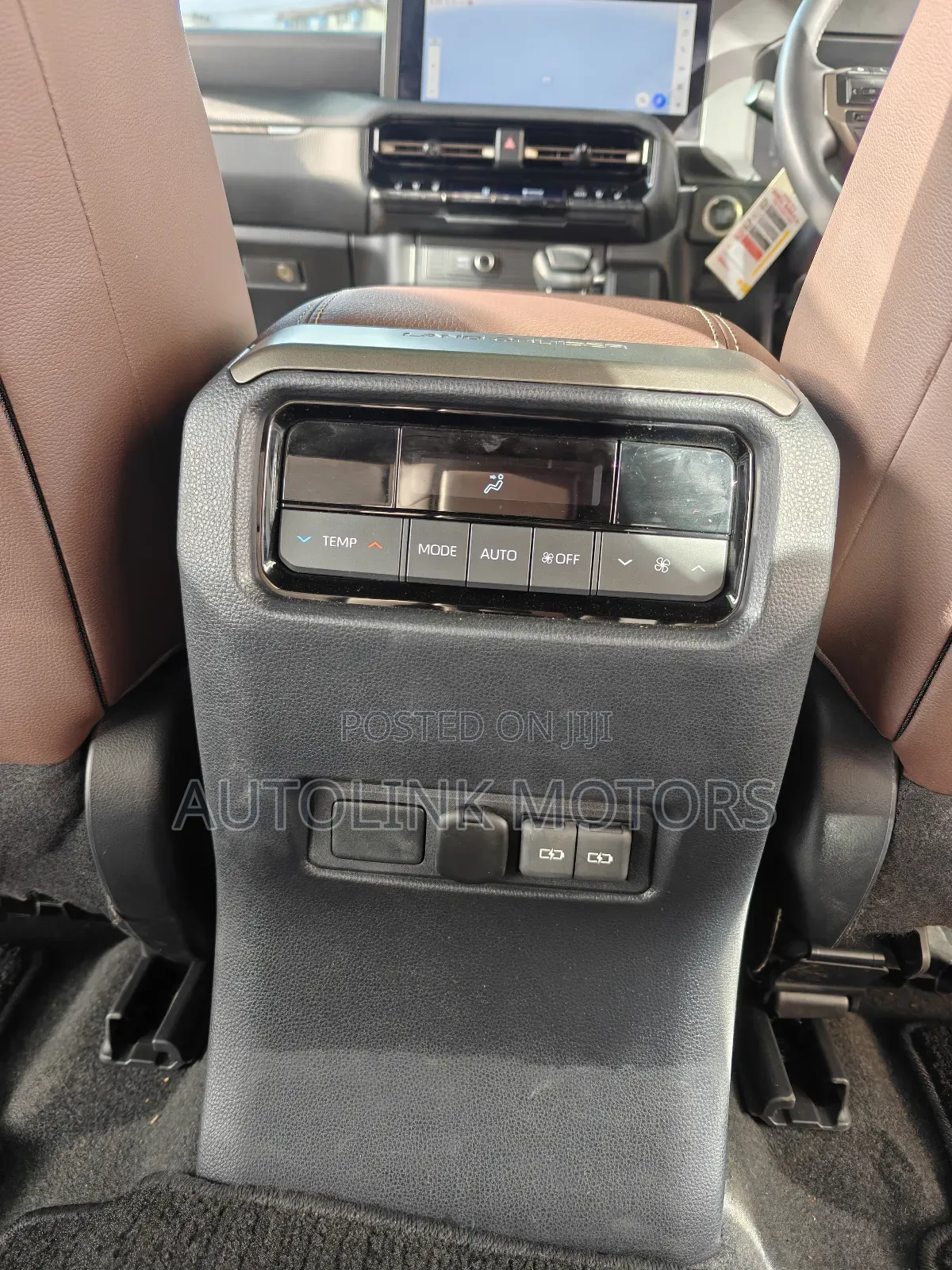 Toyota Land Cruiser Prado 2.7 2024 White
