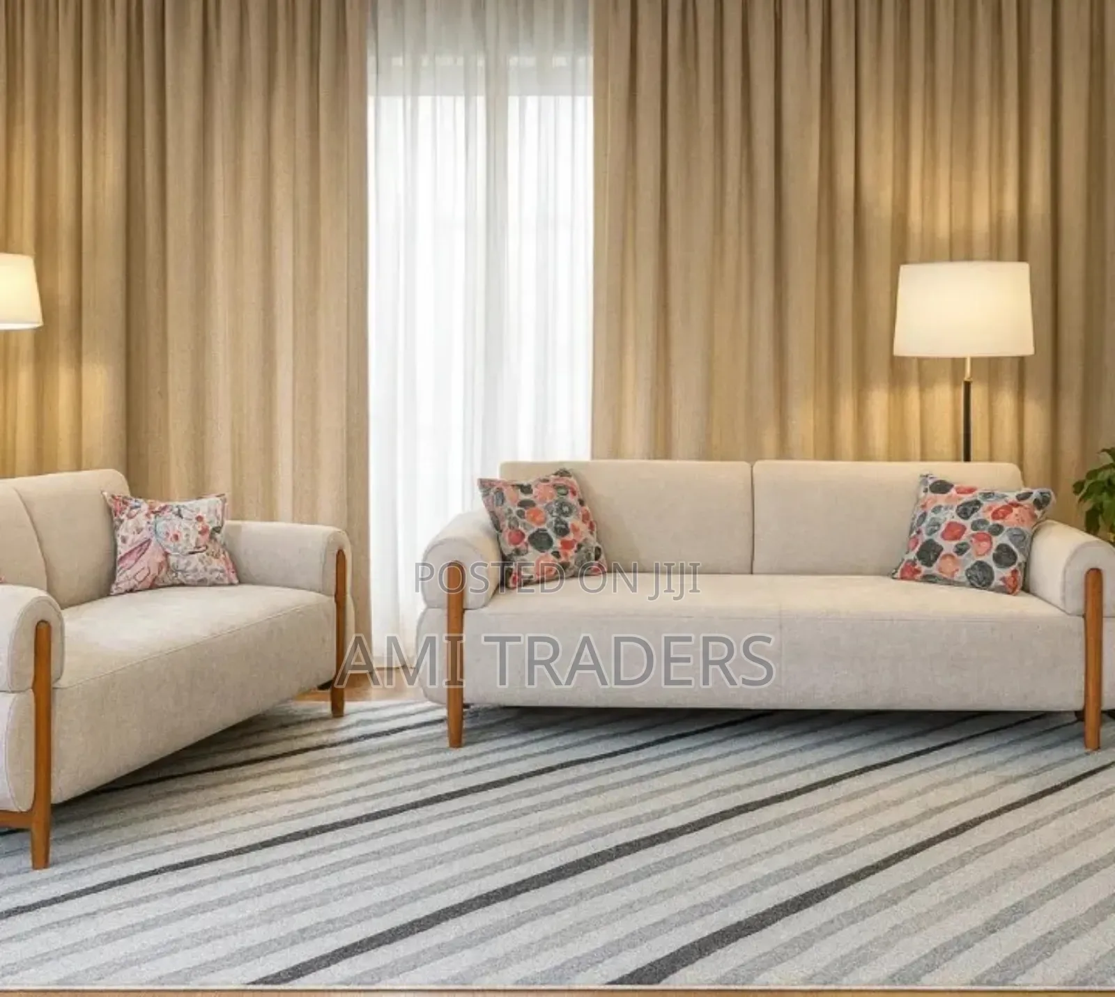 Sofas -5 Seater High End Sofas