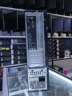 Desktop Computer Asus 8GB AMD Ryzen 3 HDD 500GB