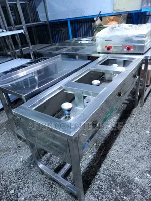 3 Burner Gas Cooker. High Pressure Cooker Stainless Steel Made