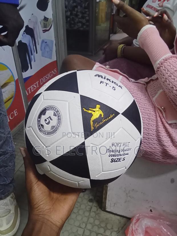 Mikasa Kids Soccer Ball - thumbnail 2