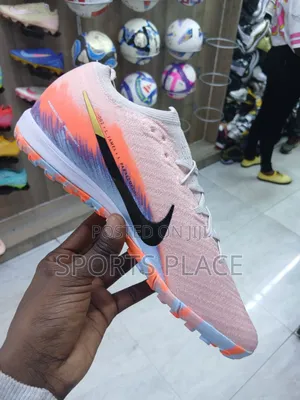 Nike United Astro Turf Mercurial Vapor 16 Tf Soccer Boots