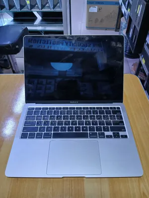 Laptop Apple MacBook Air 2020 8GB Intel Core i5 SSD 512GB
