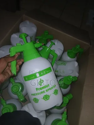 Hand Sprayer for Chemicals or Water Spray in Farm and Home