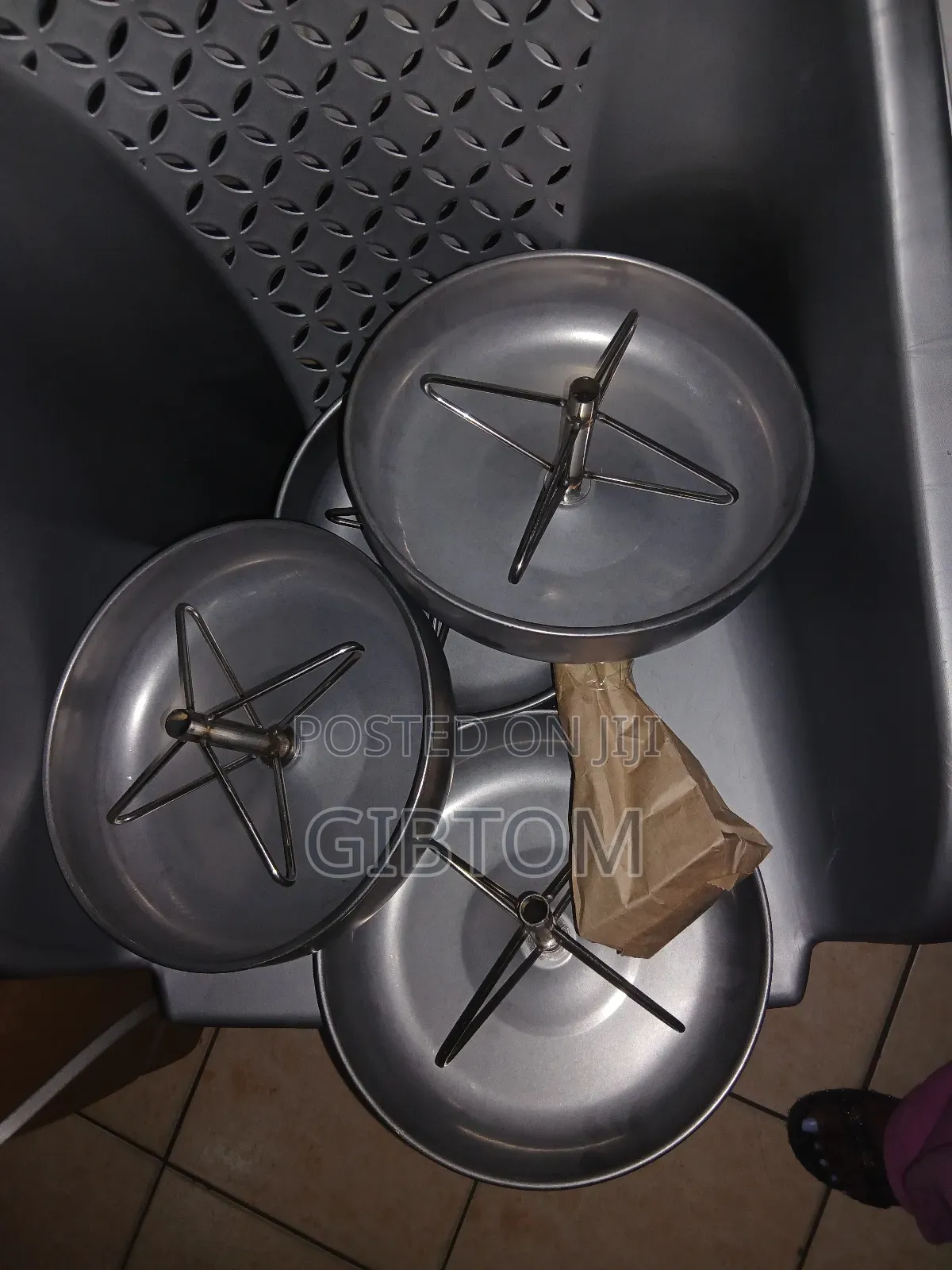 Piglet Feeder. Stainless Steel.