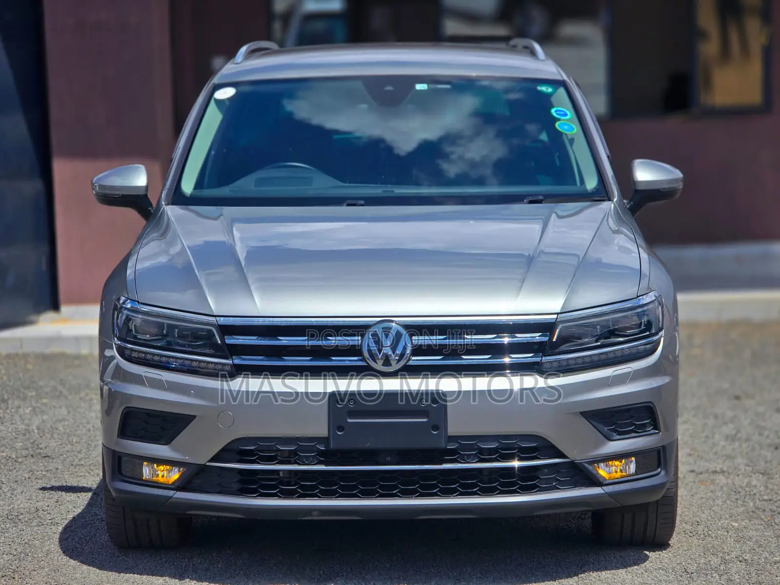 Volkswagen Tiguan 2018 Gray