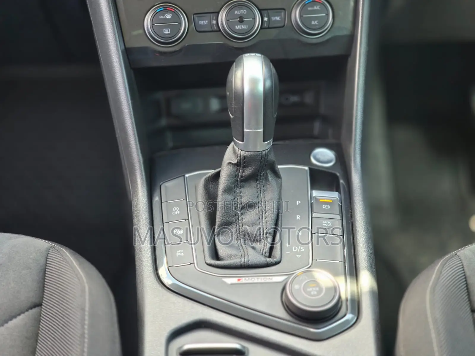 Volkswagen Tiguan 2018 Gray