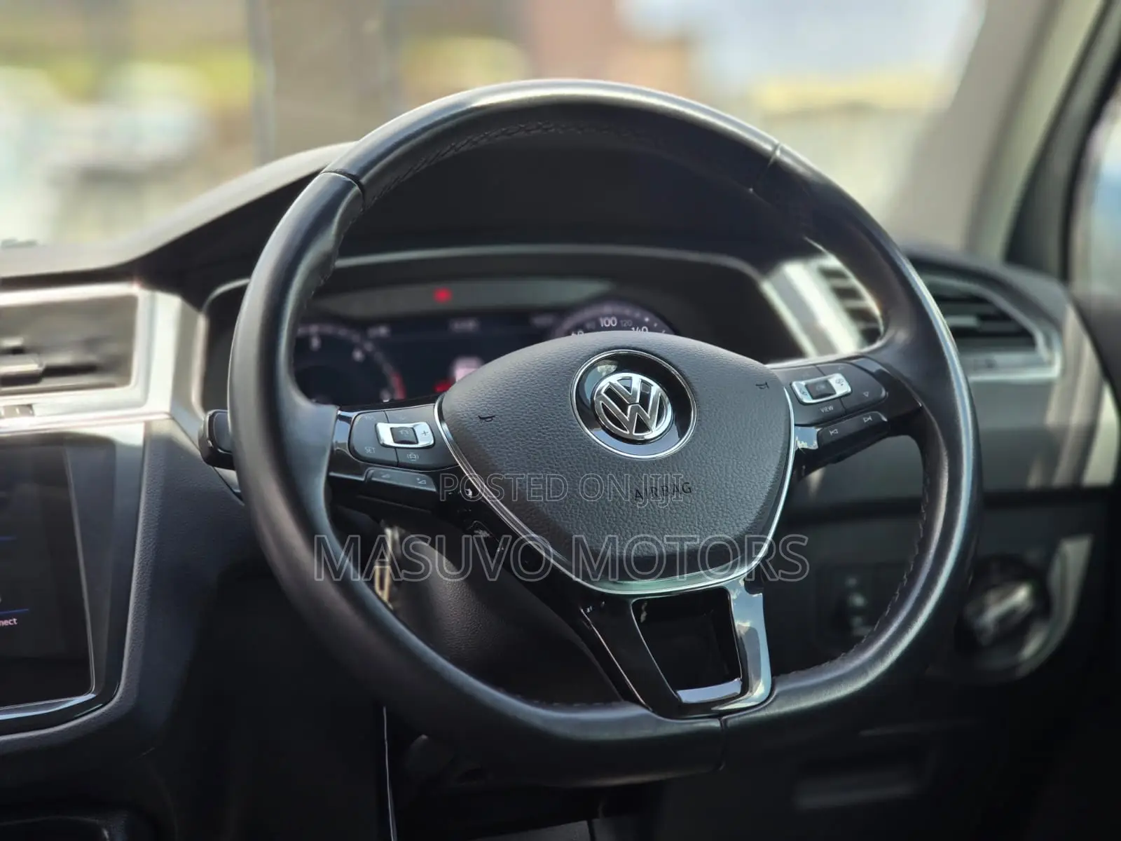 Volkswagen Tiguan 2018 Gray
