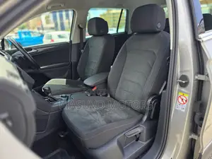 Volkswagen Tiguan 2018 Gray