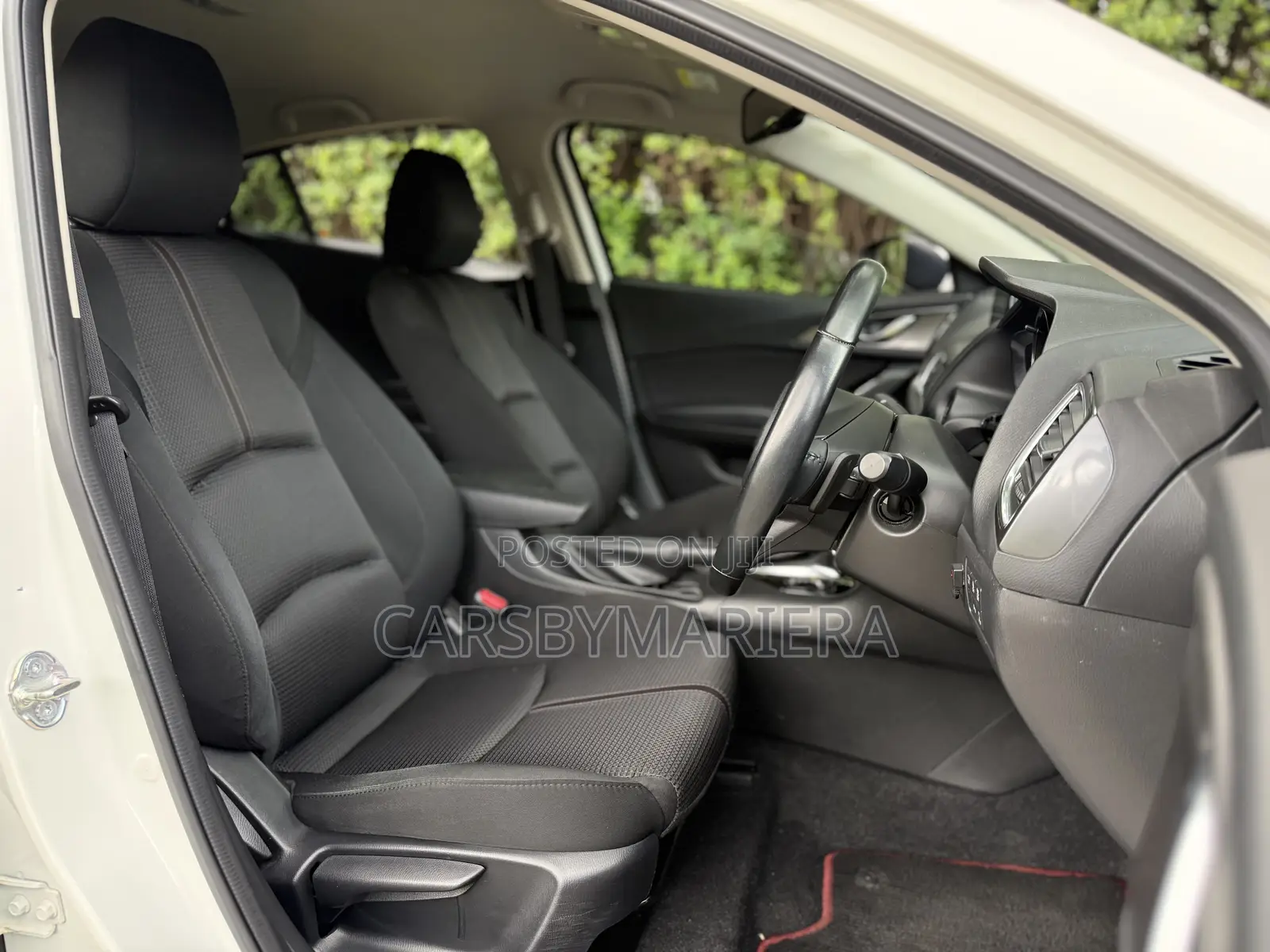Mazda Axela 2018 White