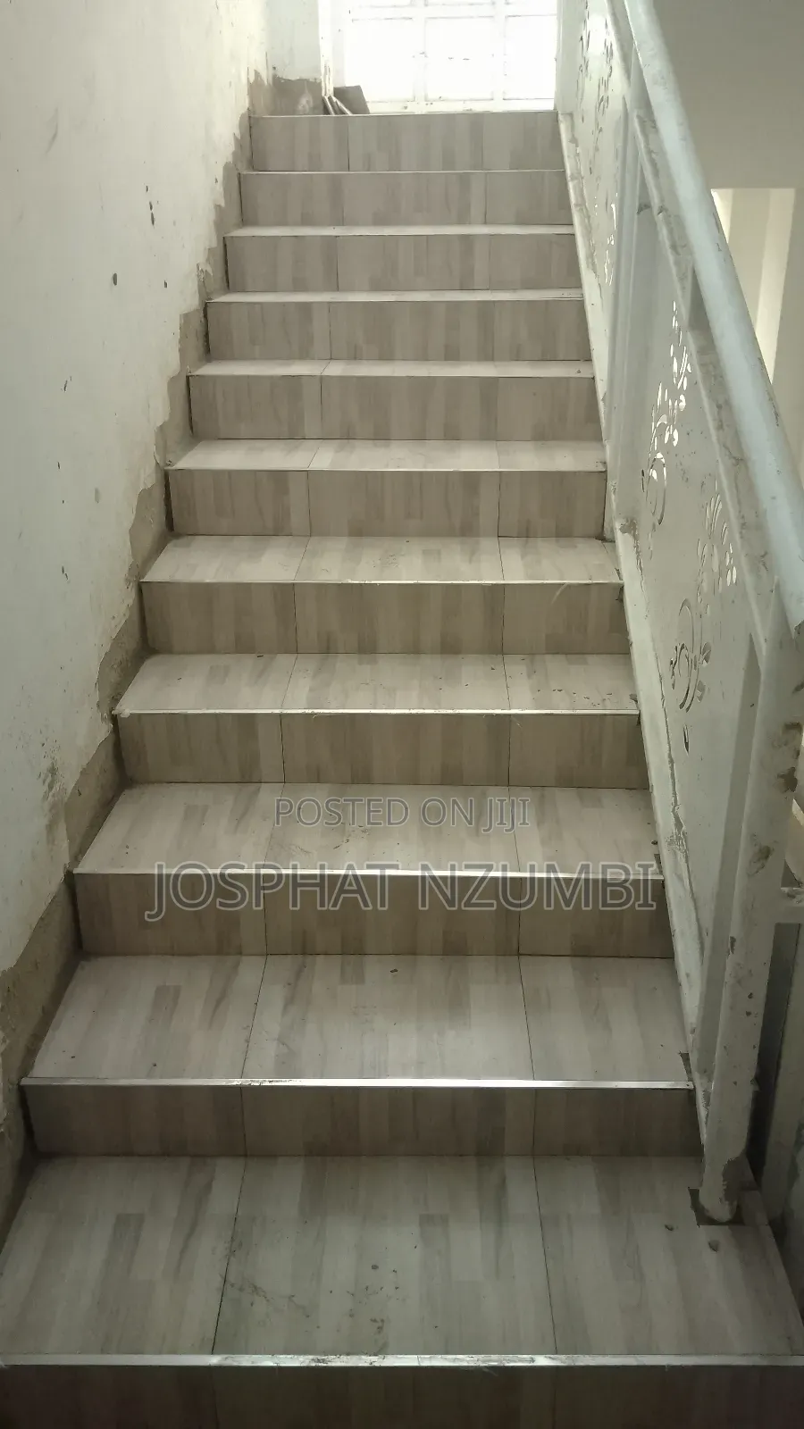Fundi Wa Tiles (Tiles Expert)