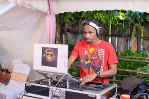 Professional Dj Entertainment Services for Corporate Events