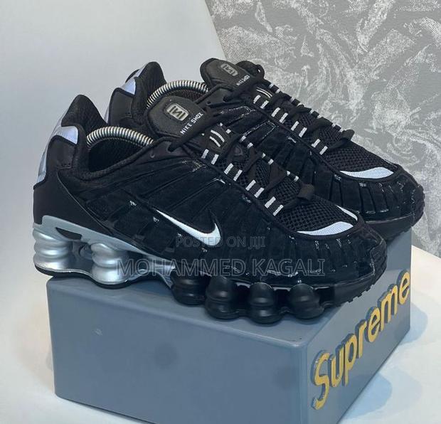 New Era Nike Shox - thumbnail 2