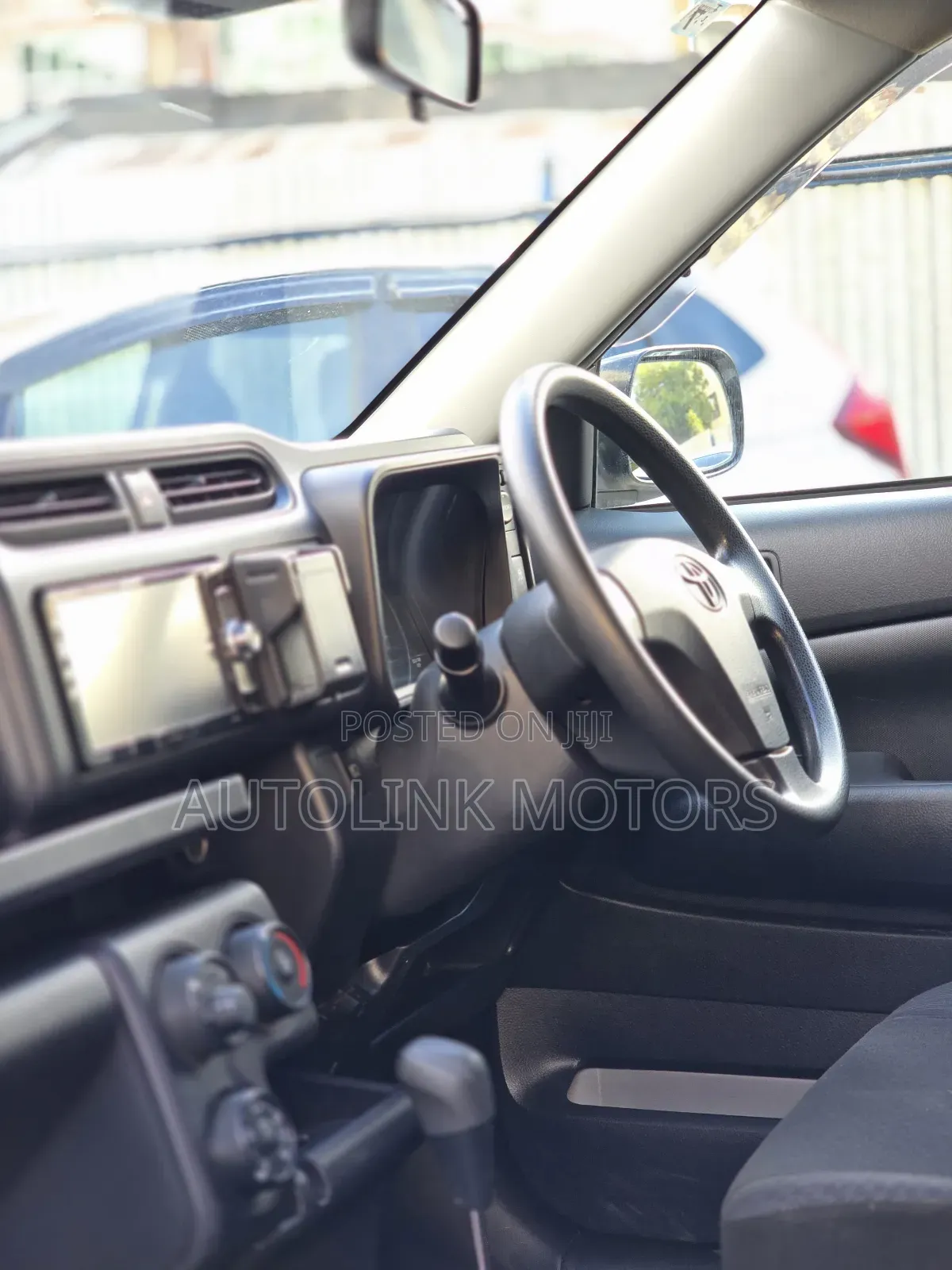 Toyota Probox 1.3 DX 2WD 2019 Silver