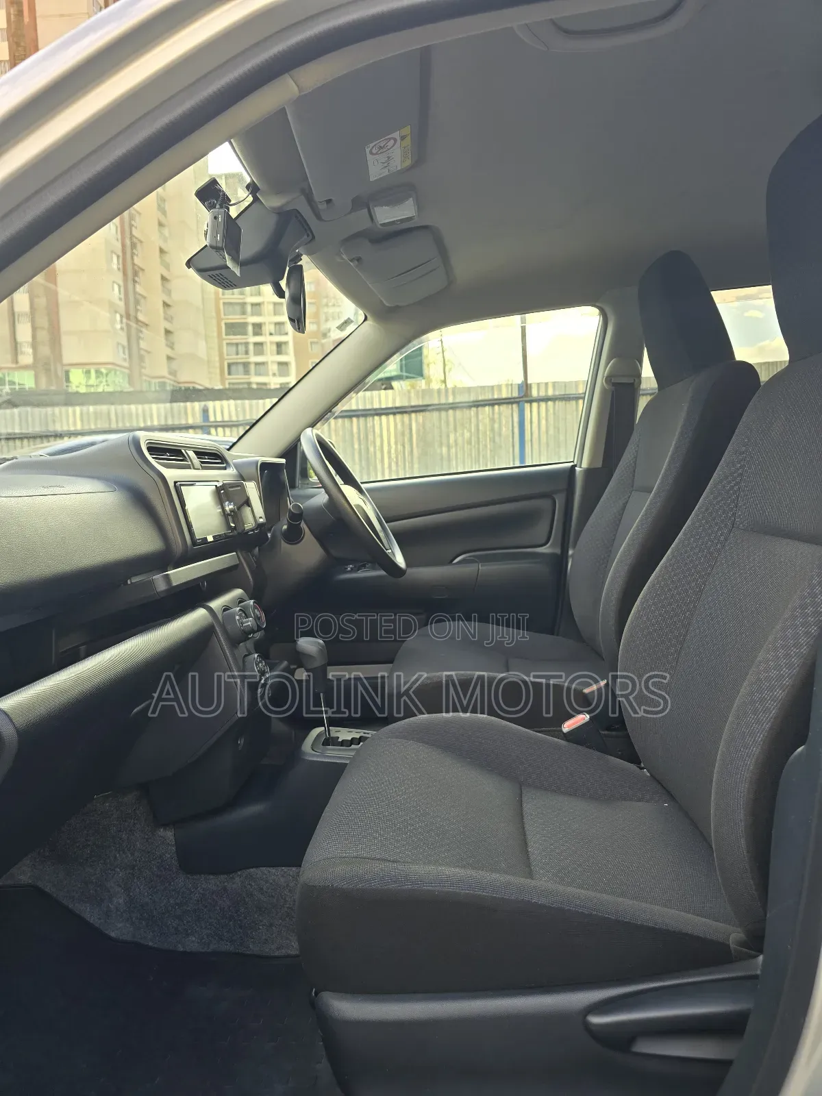 Toyota Probox 1.3 DX 2WD 2019 Silver