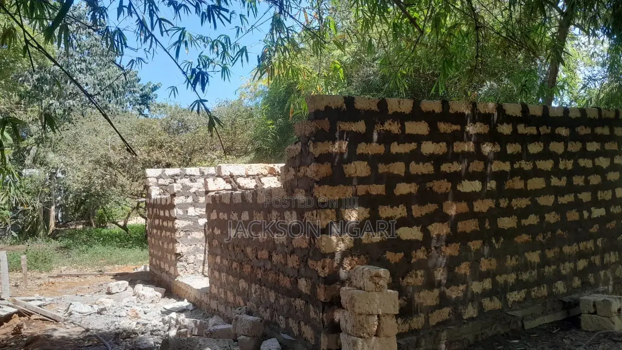 Mason Works: Building and Plastering.