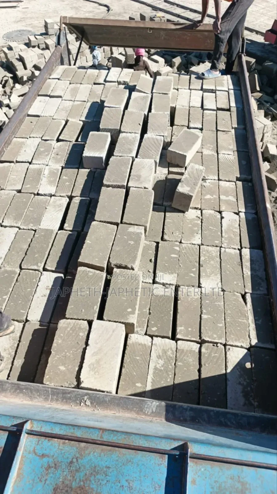 Machine Cut Stones(Ndarugo)