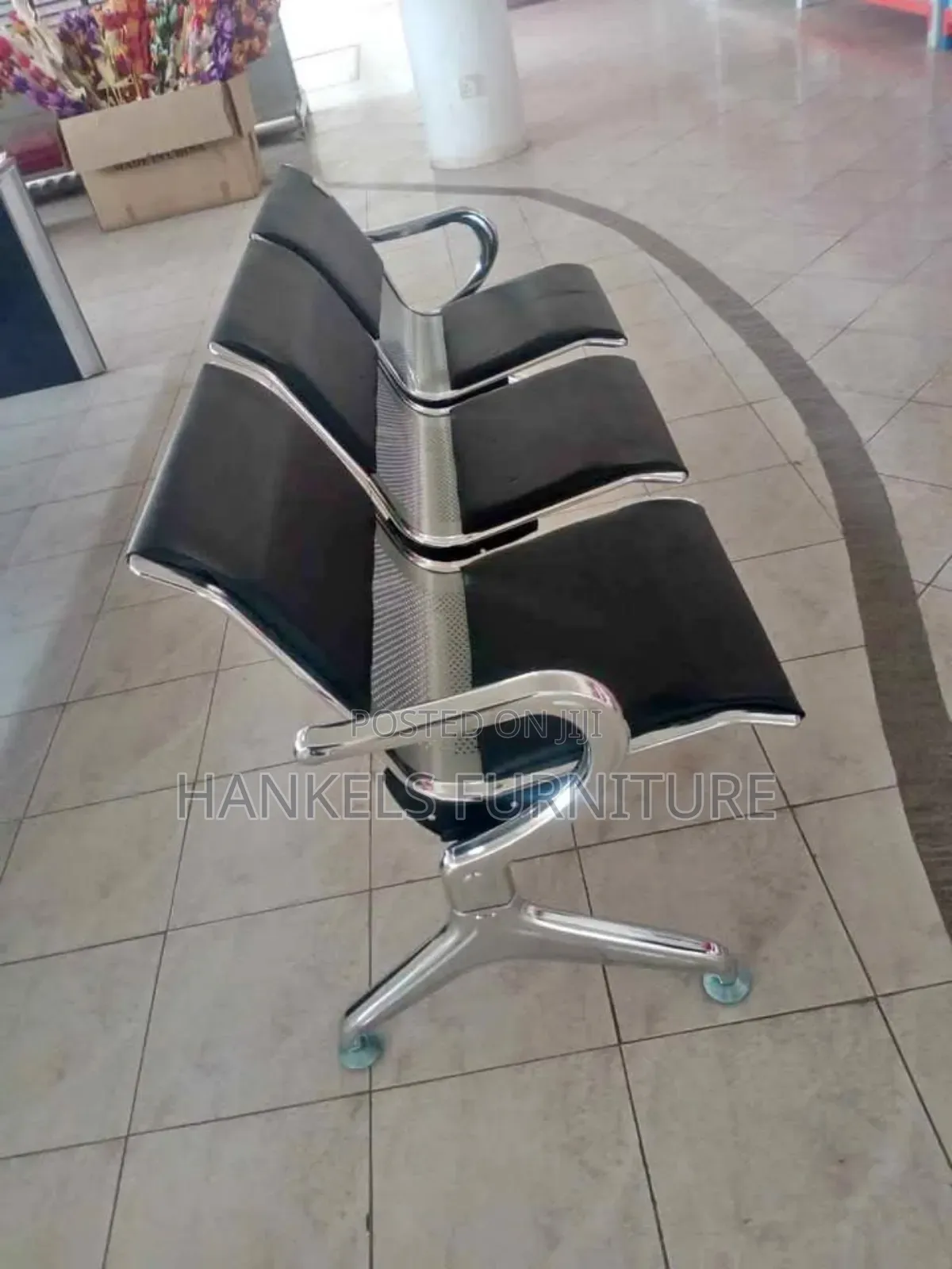 Modern 3-Seater Metallic Link Chair – Strong, Stylish Long-Lasting