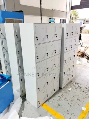Durable 15-Compartment Locker Cabinet – Perfect for Office, School
