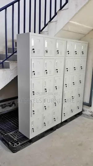 Reliable Steel 15-Locker Cabinet – Ideal for Staff or Students