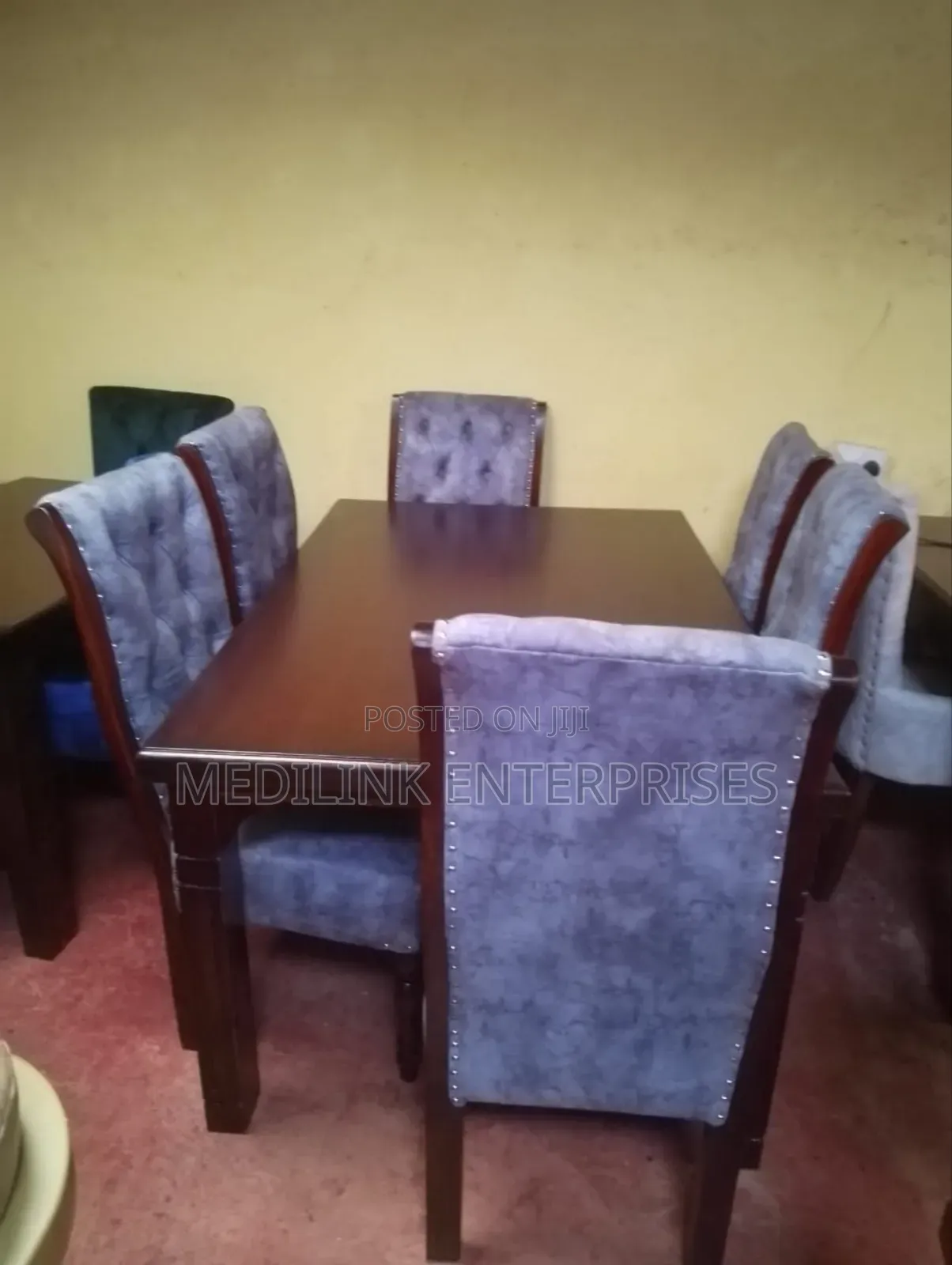 6-Seater Upholstered Dinning Table Set