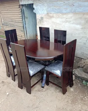 Val Solid Six Seater Set