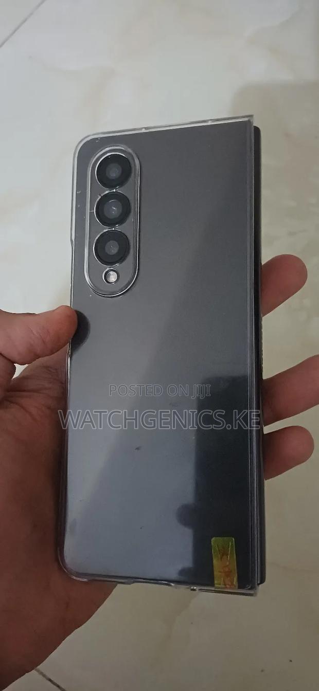 New Samsung Galaxy Z Fold4 512 GB Black - thumbnail 3