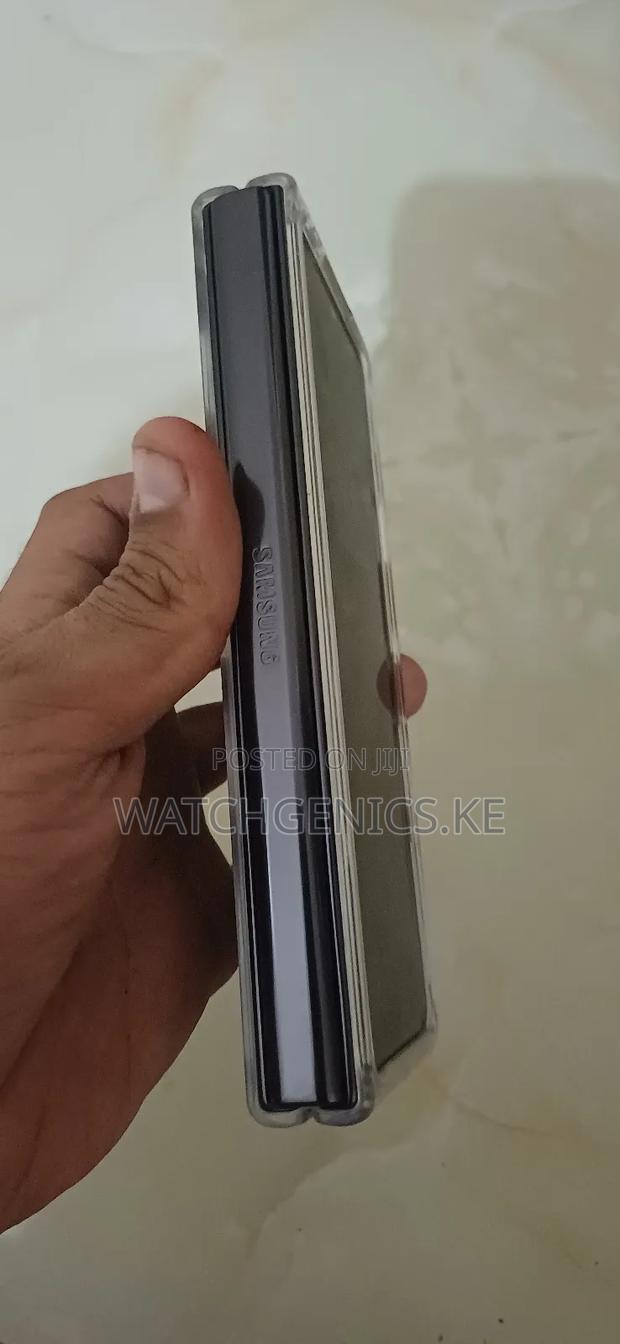 New Samsung Galaxy Z Fold4 512 GB Black - thumbnail 8