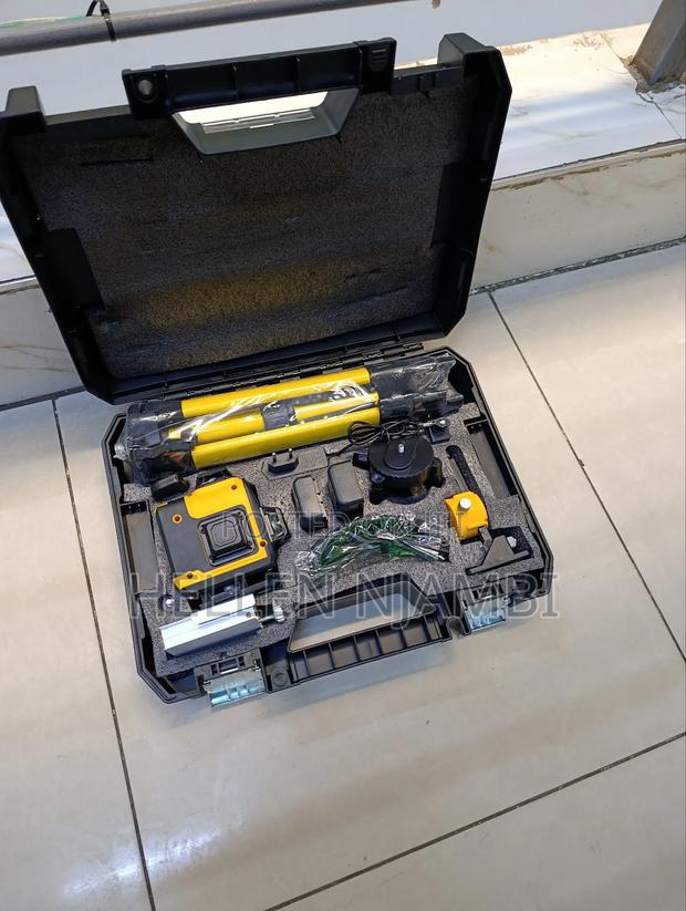 Dewalt Self-Leveling Laser Level 16lines With Stand