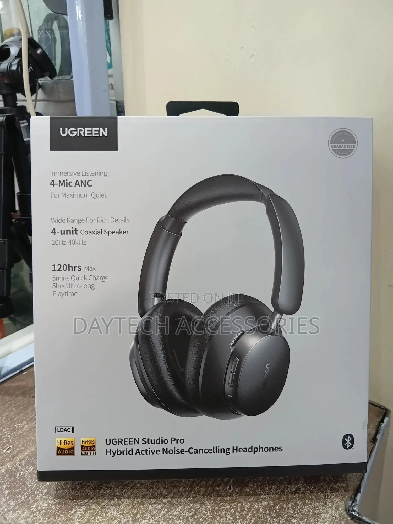 Ugreen Studio Pro 48db Anc Wireless Bluetooth Over the Ear Headphones