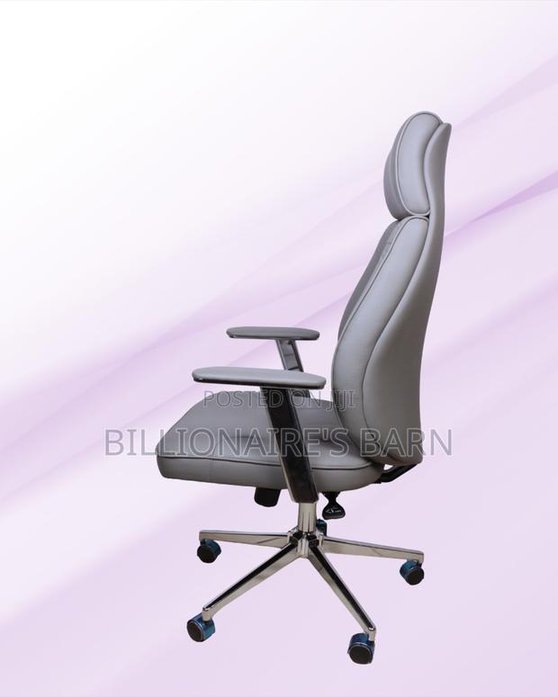 Durable Space-Saving Grey Office Support | Perfect for Home Office - thumbnail 2
