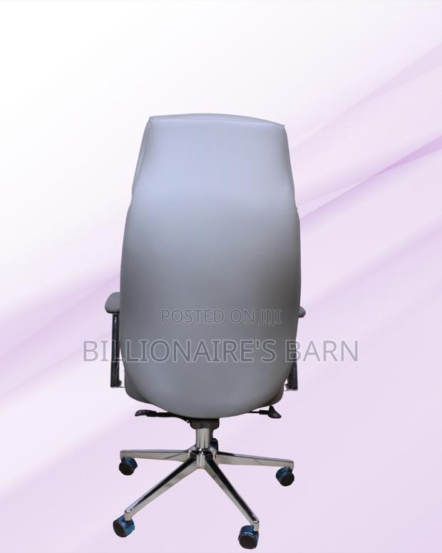 Durable Space-Saving Grey Office Support | Perfect for Home Office - thumbnail 3