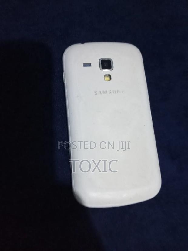 Samsung Galaxy S Duos 2 S7582 4 GB White - thumbnail 3