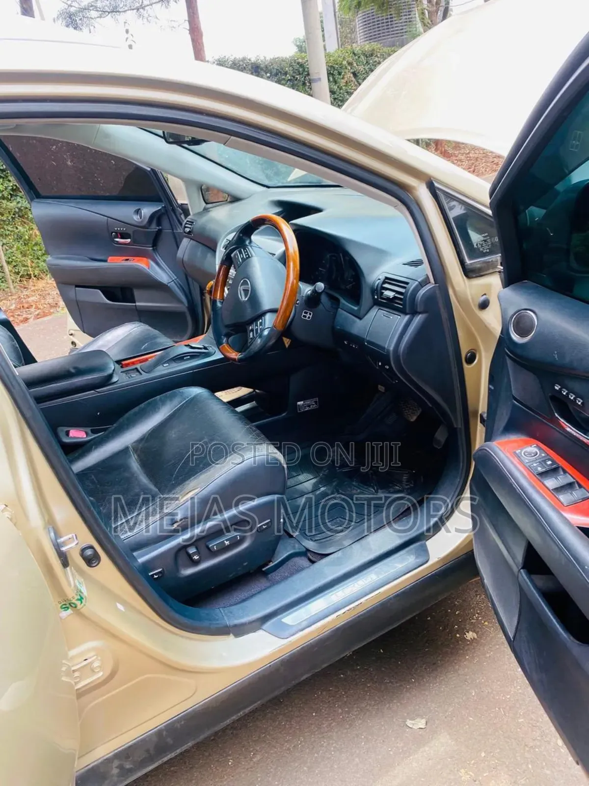 Lexus RX 450h 2011 Gold