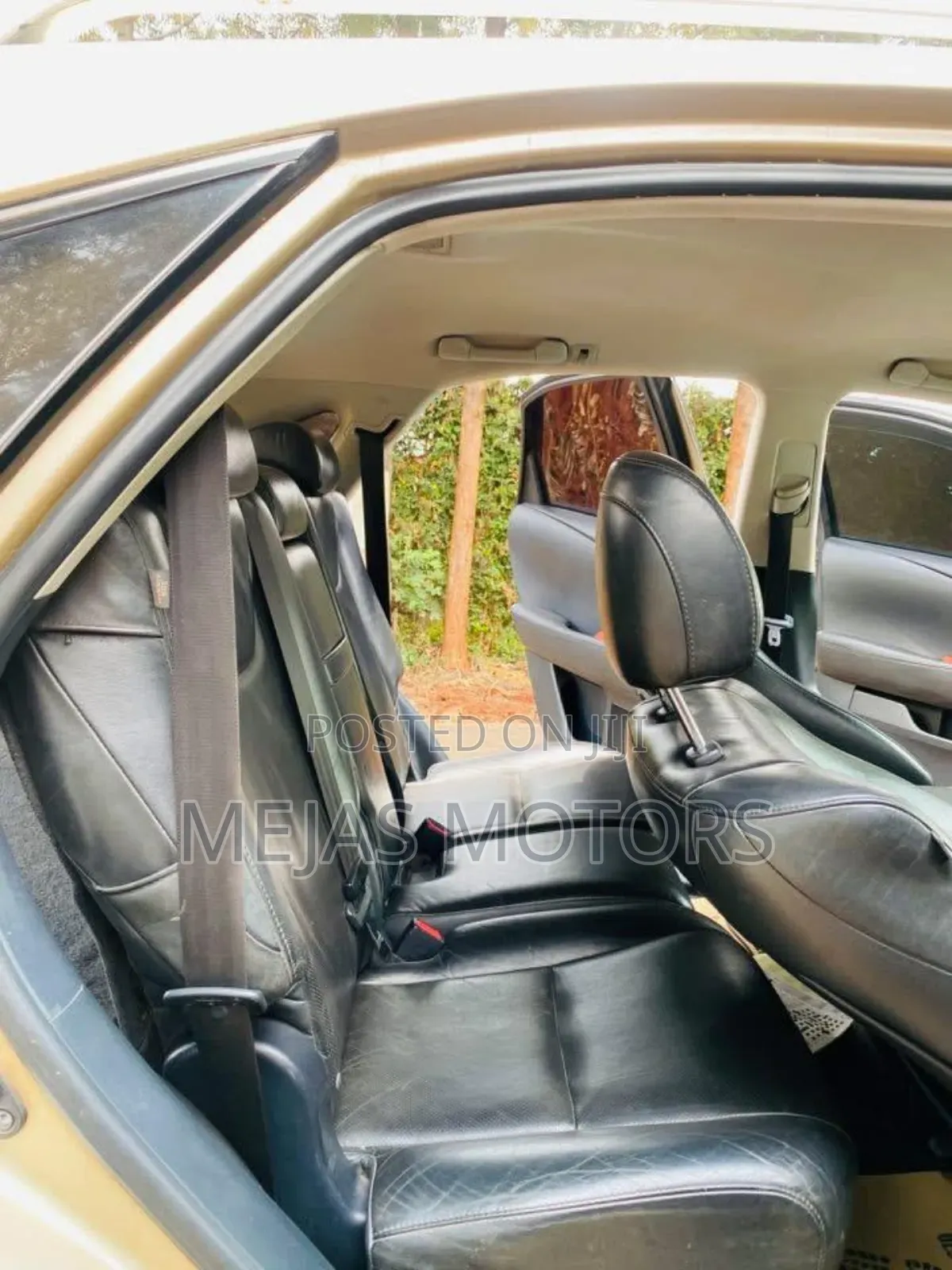 Lexus RX 450h 2011 Gold