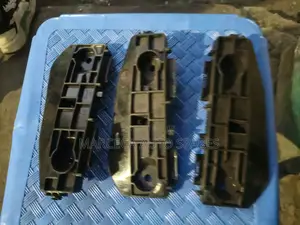 Bumper Slides Toyota V8 200series