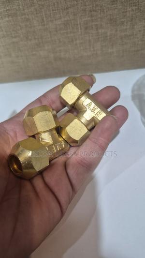 High-Quality Elbow Joint - main view