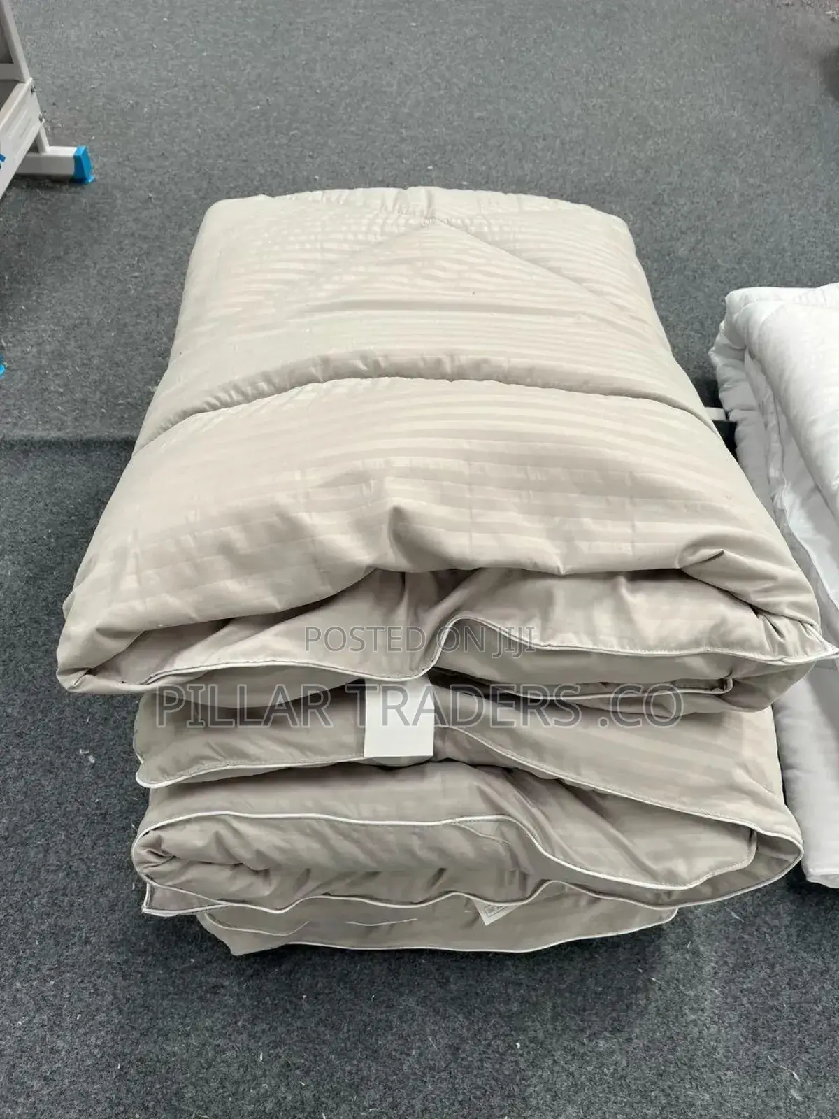Binded Duvet Set
