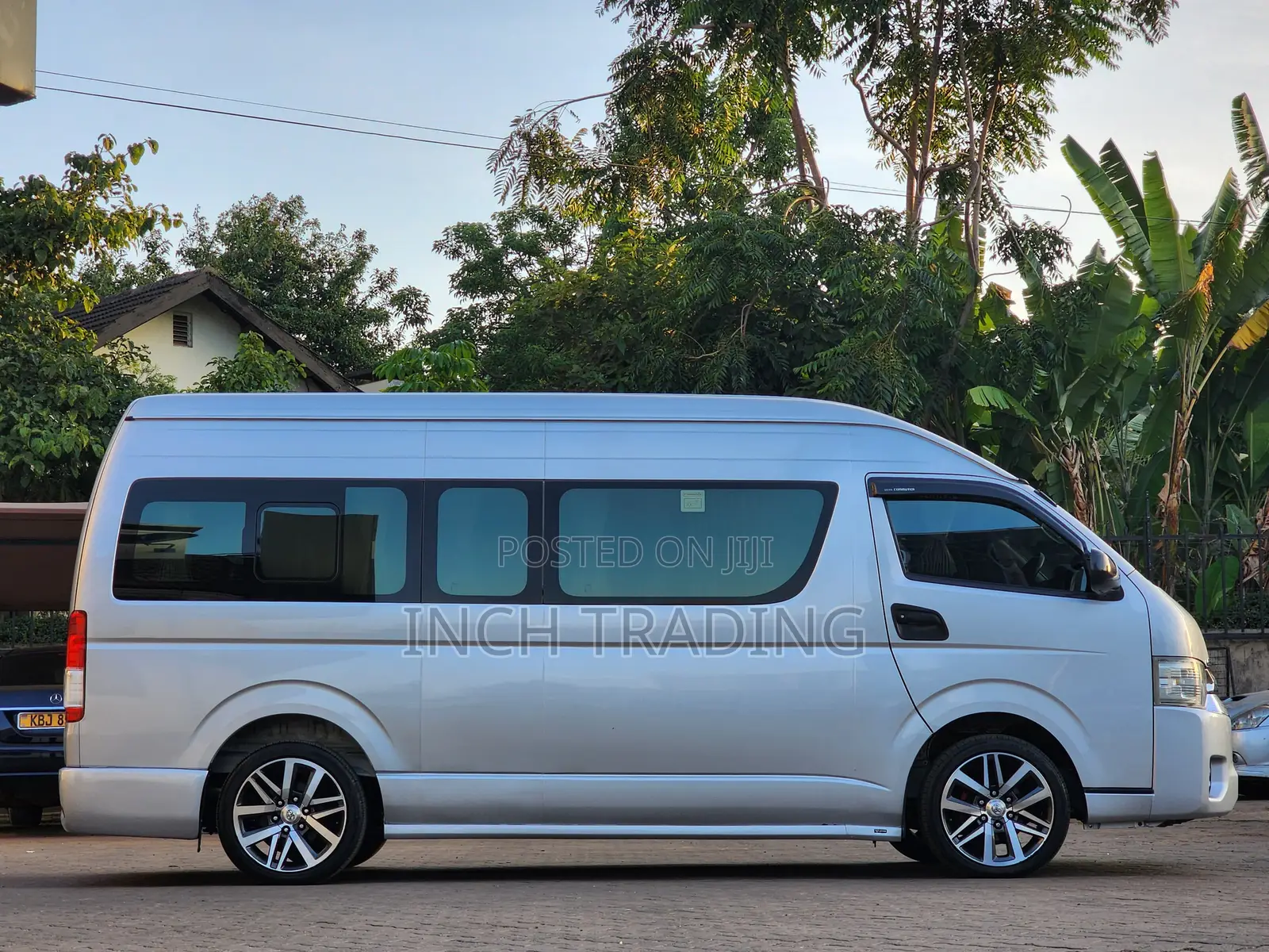 Toyota Grand HiAce 2018 Grey