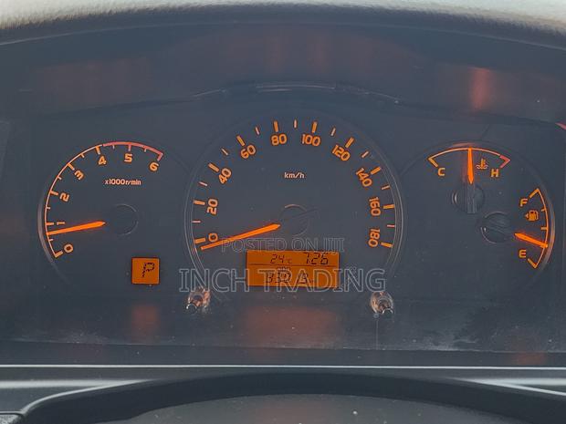 Toyota Grand HiAce 2018 Grey - thumbnail 17