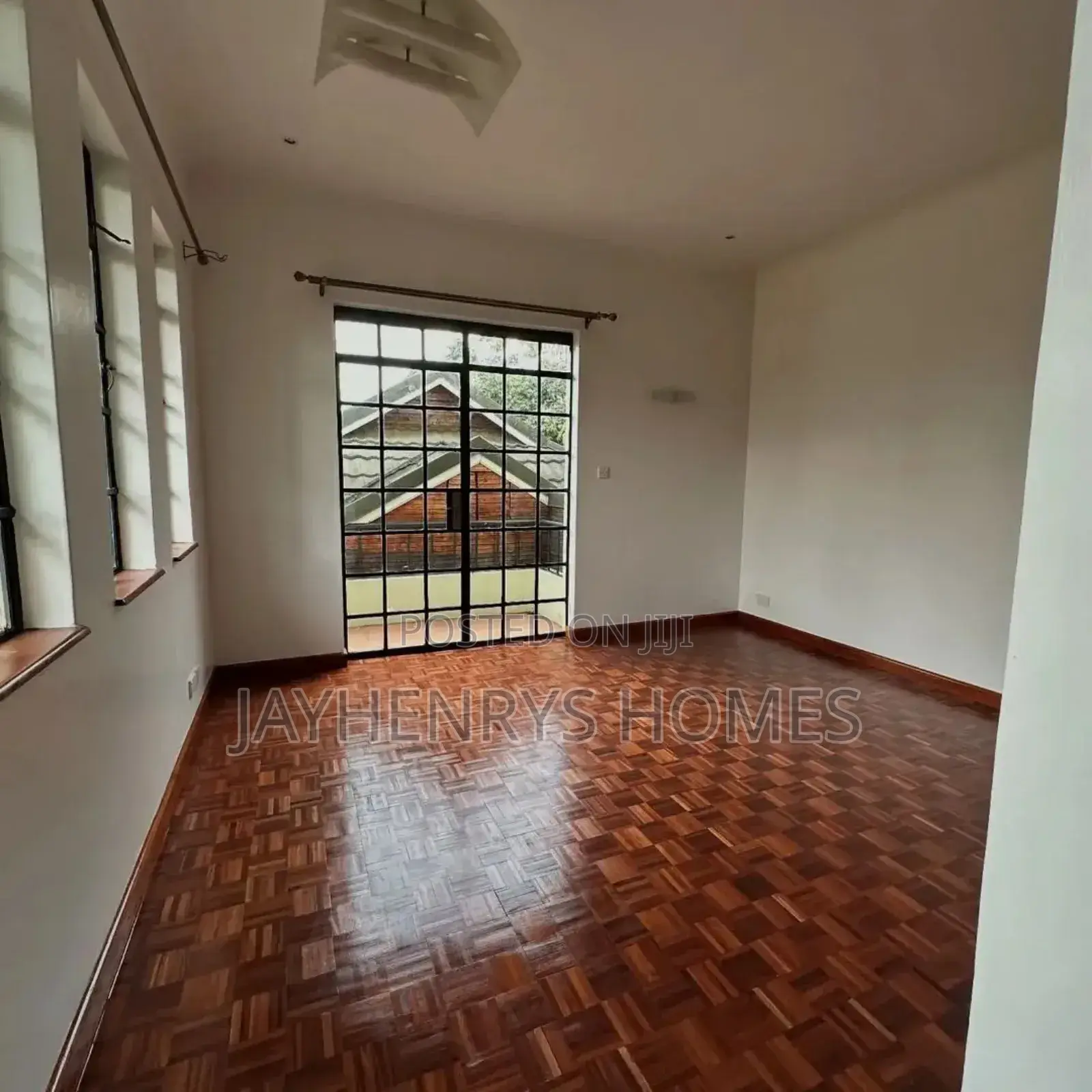 4bdrm House in Roysambu for sale