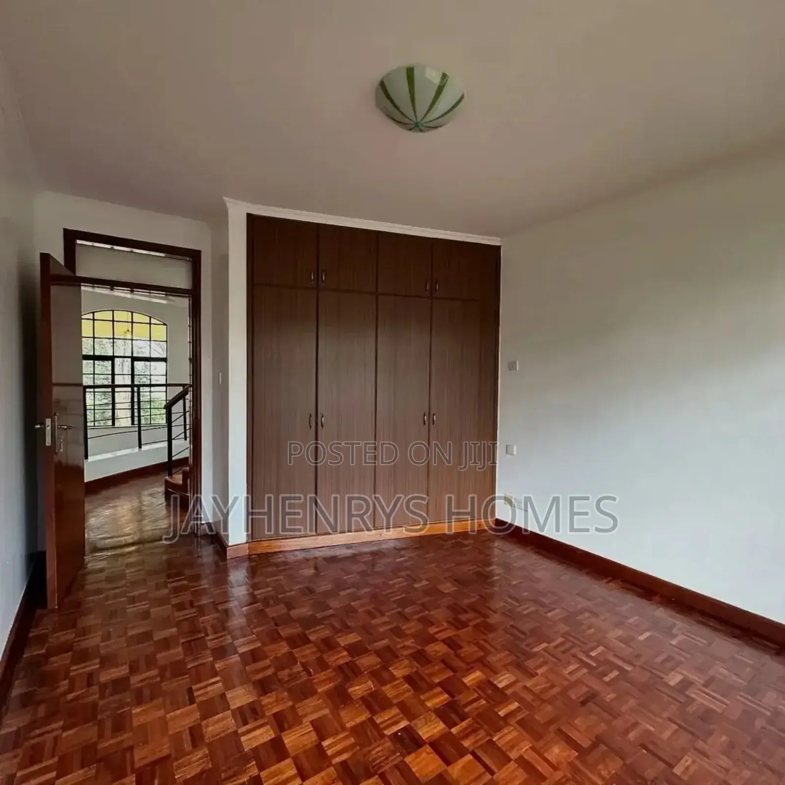 4bdrm House in Roysambu for sale