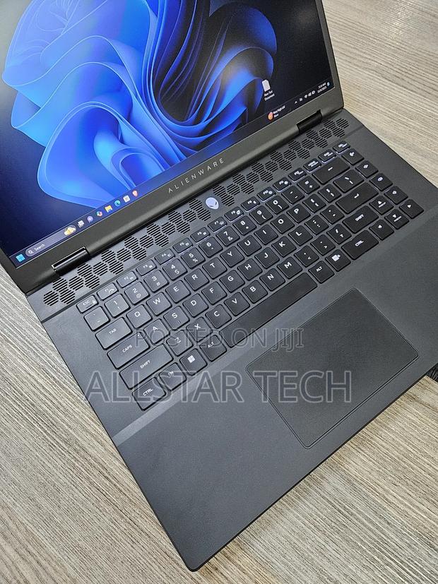 Laptop Dell Alienware M16 R2 32GB Intel Core Ultra 9 SSD 1T - thumbnail 4