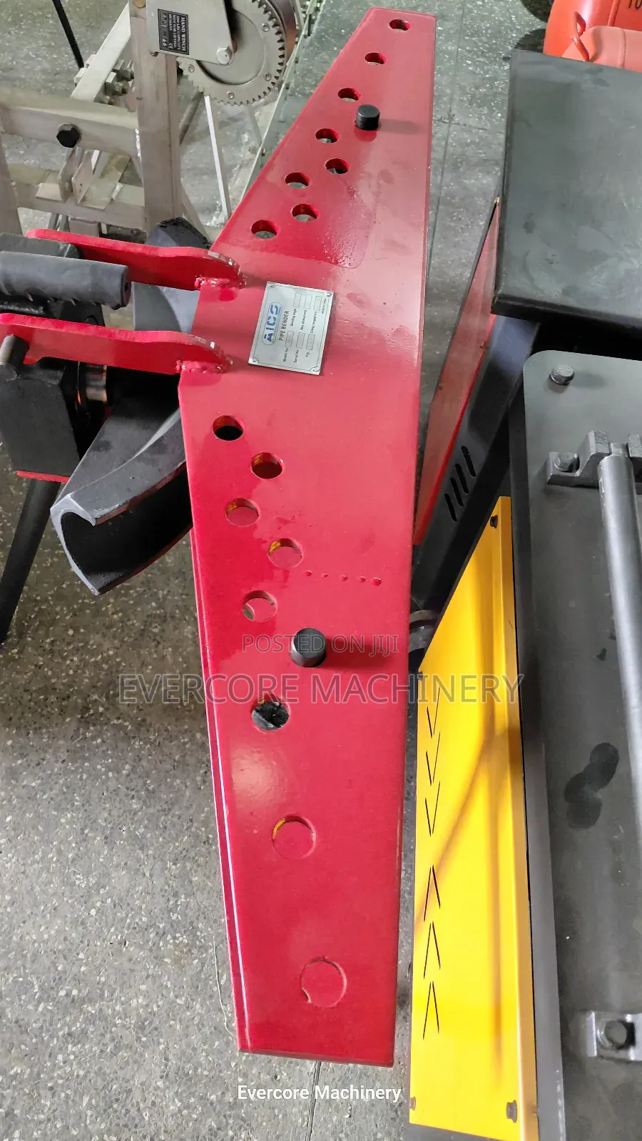 Hydraulic Pipe Bender Machine Upto 4inch Size.